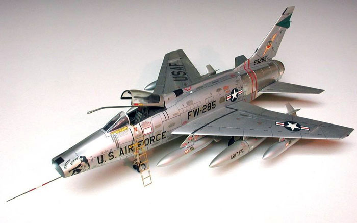 F 100 Super Saber. F-100D Super Sabre